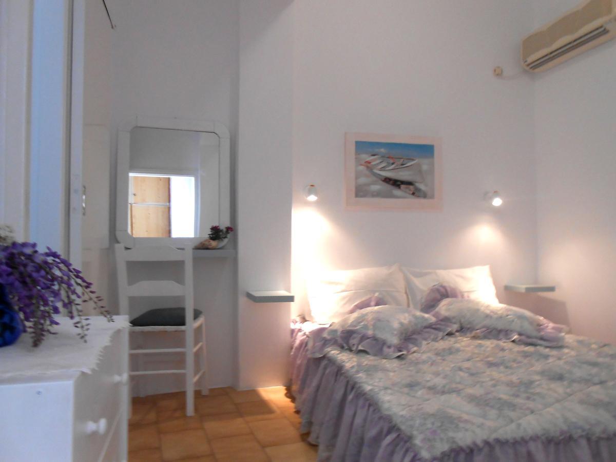 Angeliki Pension Katapola Exterior foto